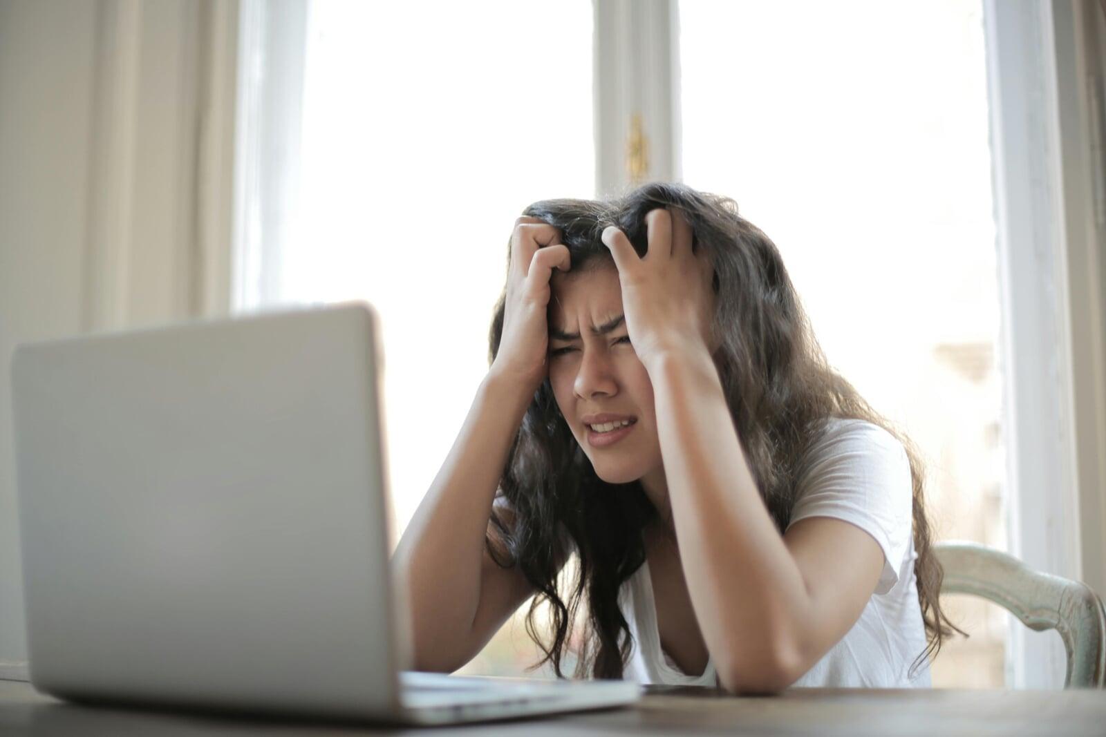 Signs of Employee Burnout & How Companies Can Help | Sentier Wellness